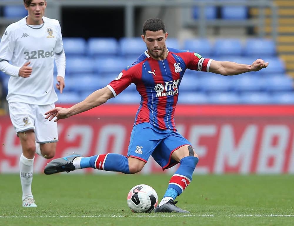 Nikola Tavares in action for Crystal Palace